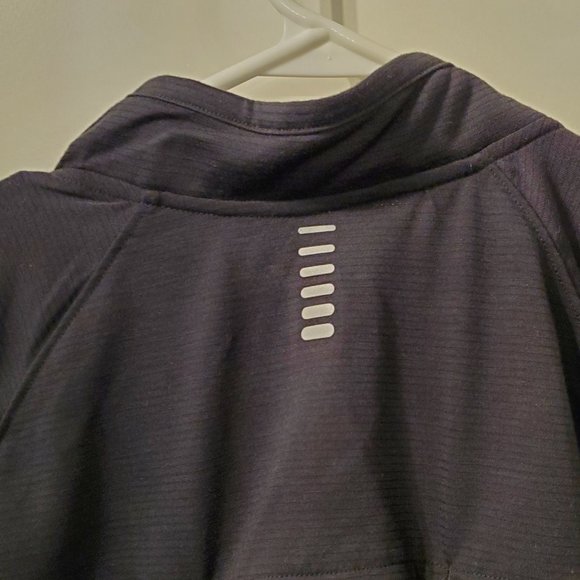 Under Armour Men's 2XL Run Long Sleeve Reflective Pullover - Picture 5 of 7